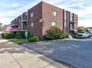 426 Pleasant St APT 17, Malden, MA 02148