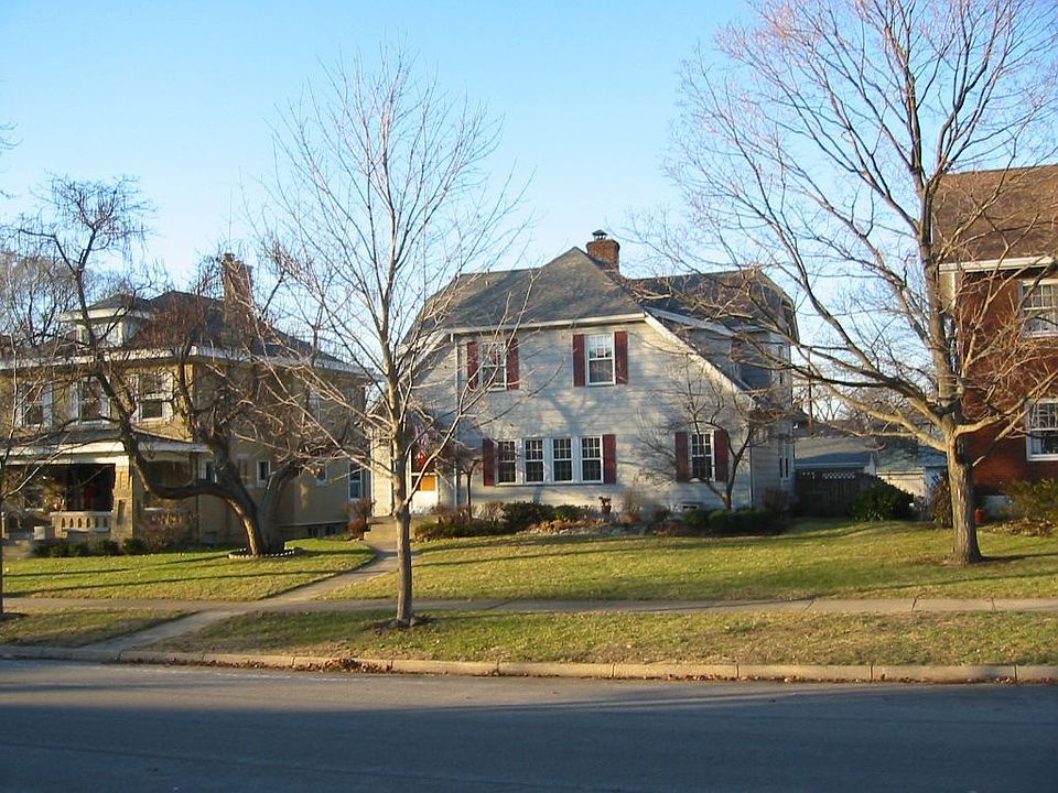 Architect, Unknown Massing suggest Louis Lott