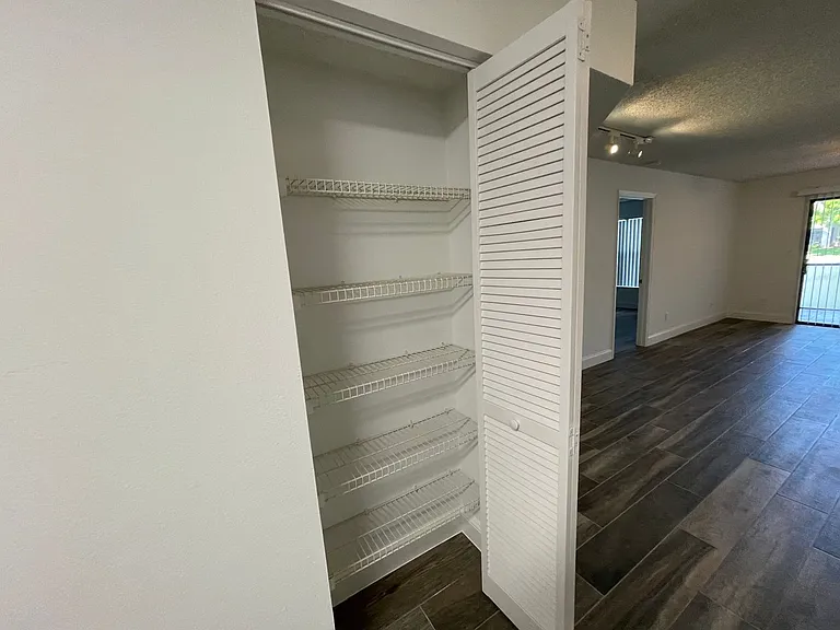 2190 Arbour Walk Cir #2216 — Photo 4