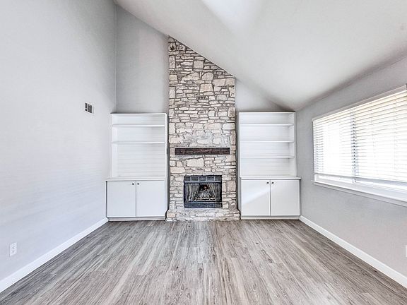 3rd image of 8403 Selway Dr