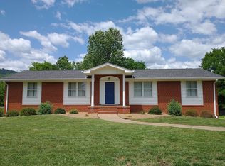 627 Valley Bridge Rd, Chattanooga, TN 37415