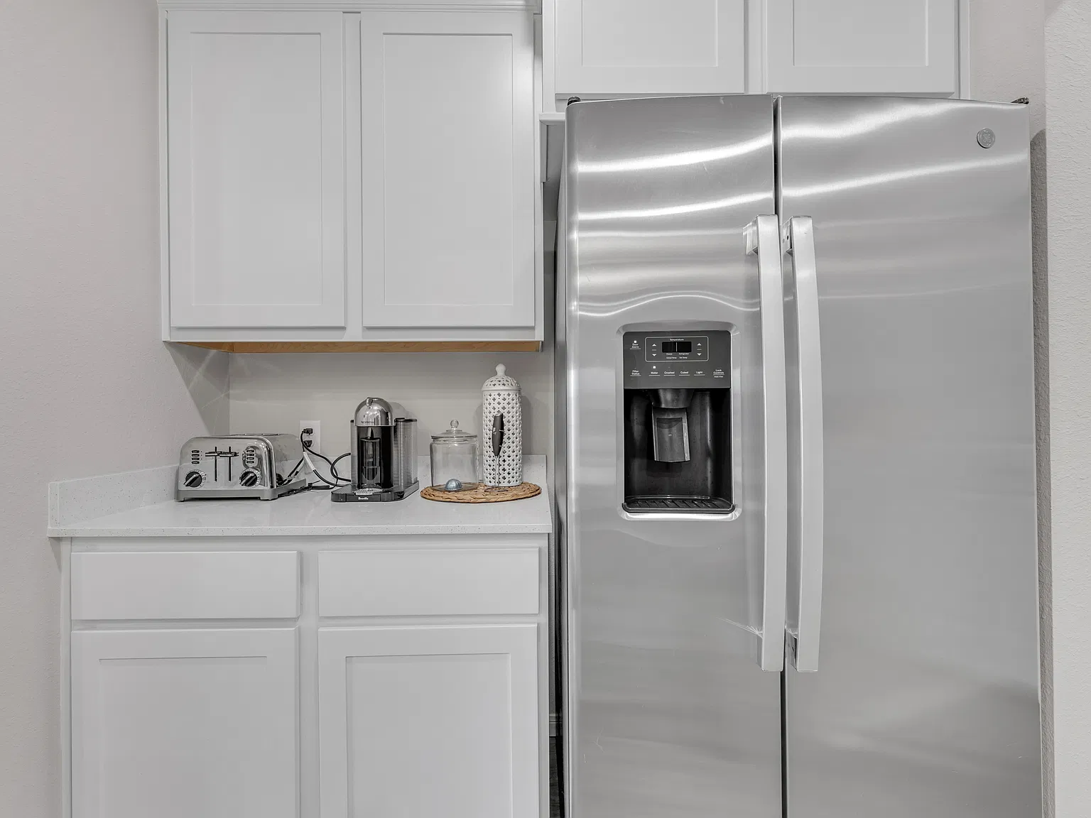 1326 Prairie Dr — Photo 3