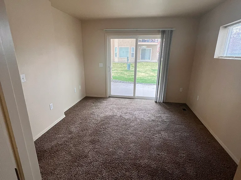 11010 W Brassy Cove Loop — Photo 8