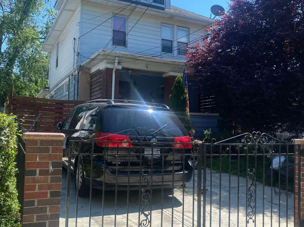 114 Cassidy Pl, Staten Island, NY 10301