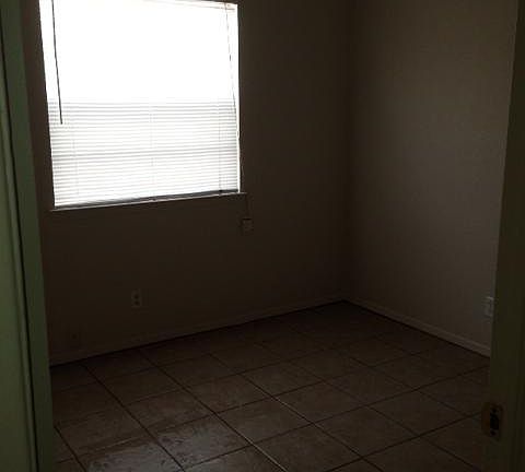 4th image of 10012 Caribou Dr Unit C