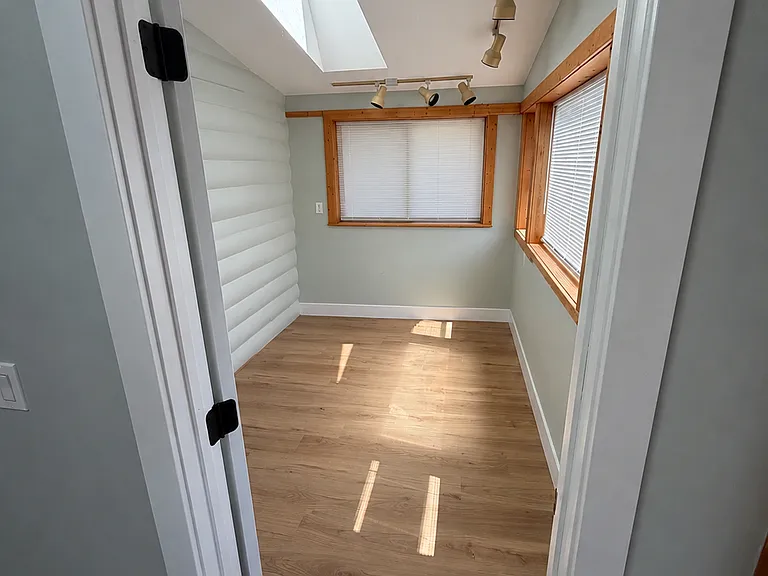 3746 Cyprus Way — Photo 6