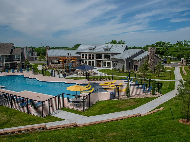 Cottages at Crestview — Photo 12