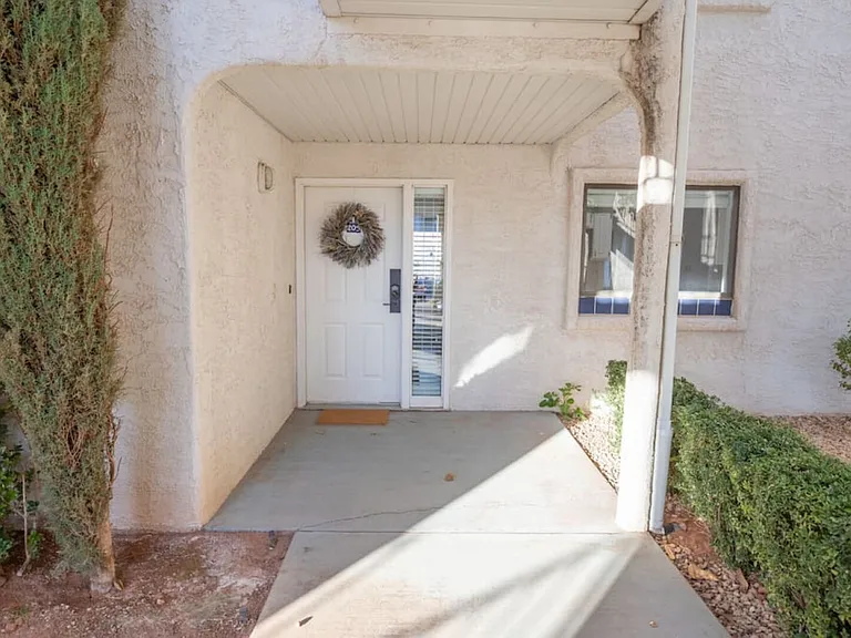 W Canyon View Dr — Photo 8