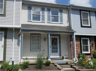 323 Timber Trl, Imperial, PA 15126