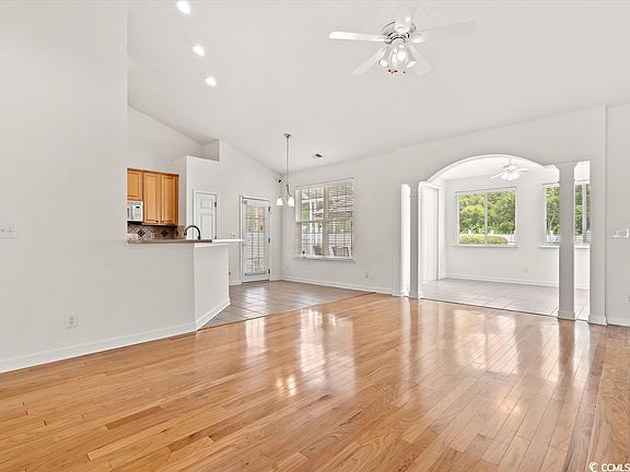 4th image of 2504 Sugar Creek Ct.