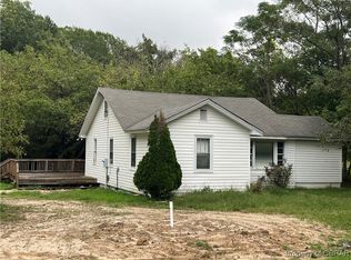 997 Barricks Mill Rd, Topping, VA 23169