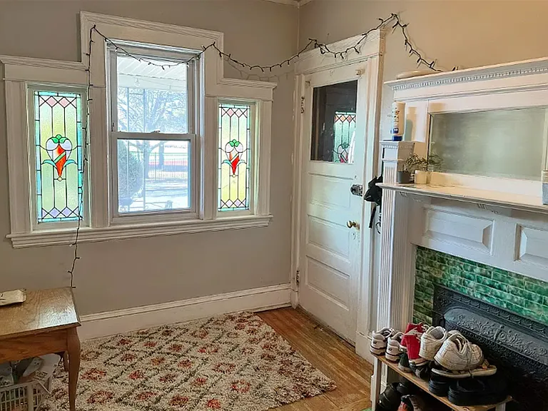 183 College Ave — Photo 10