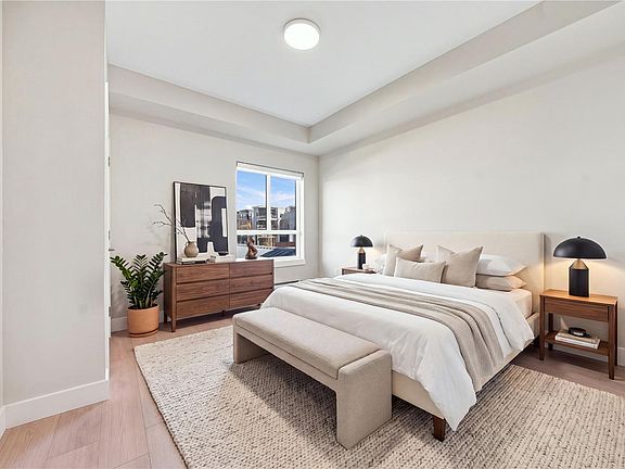 3rd image of 171 Jensen Ave W #209