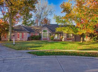 214 Eagle Crest Ct, Fort Wayne, IN 46845