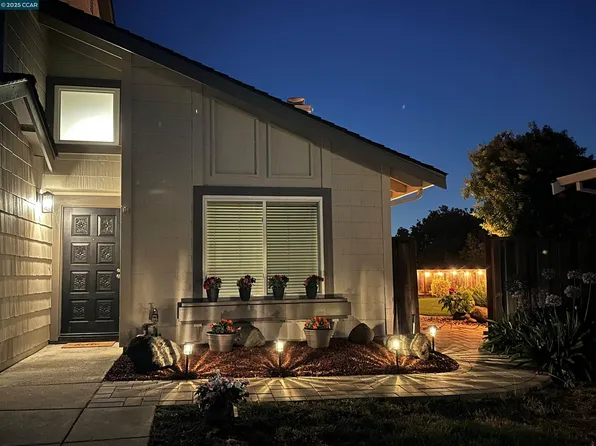 2132 Rock Pass Pl, Martinez, CA 94553
