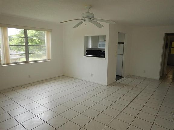 2nd image of 38 Camden B #B