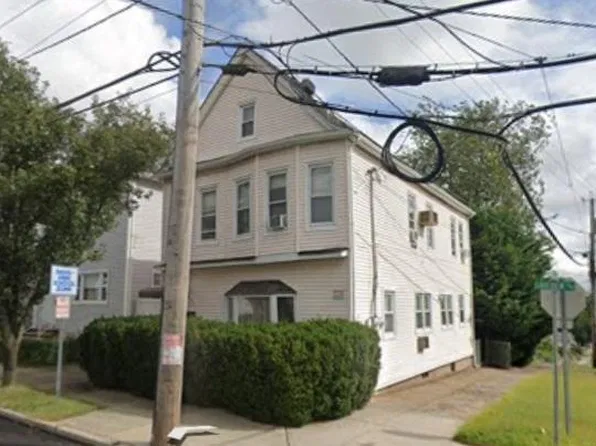 431 Lakeview Ave Floor 1, Clifton, NJ 07011