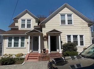 198 Hansen Ave #1, Bridgeport, CT 06605