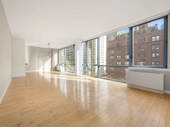 330 E 57th St APT 12, New York, NY 10022