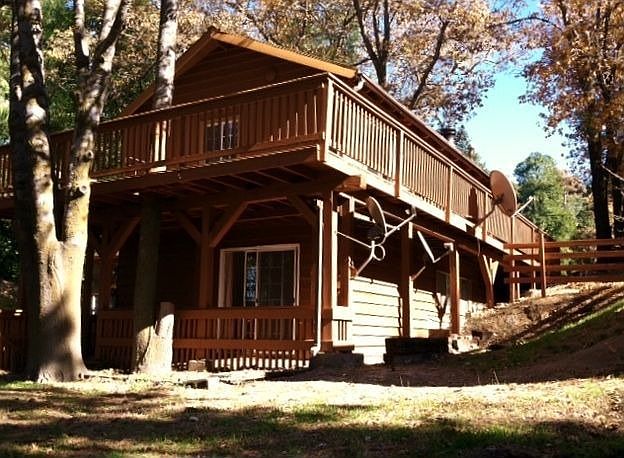1st image of 703 Ashlar Dr