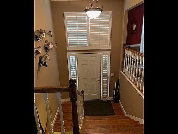 5th image of 182 Bradford Pl