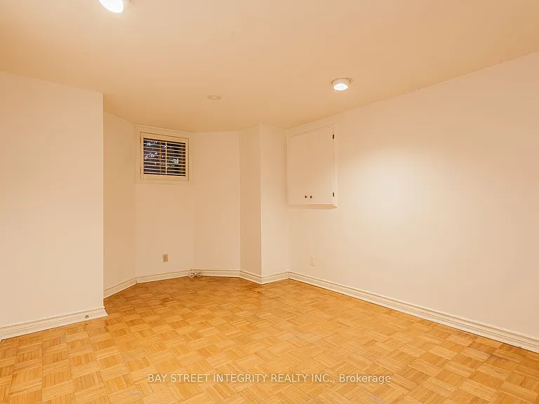 261 Markham St #B — Photo 5