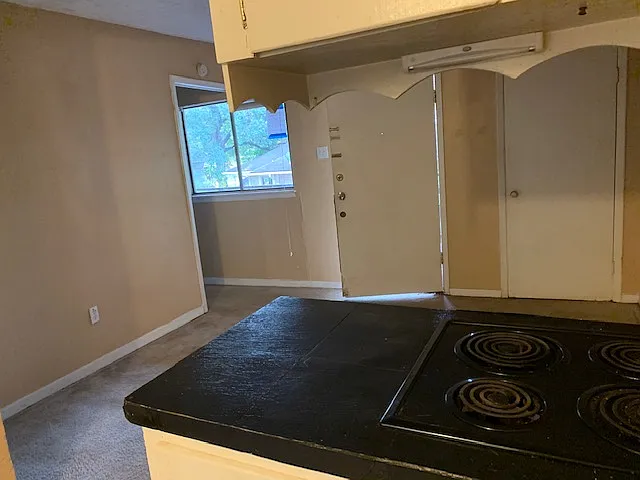 7915 Ithaca St #2 — Photo 6