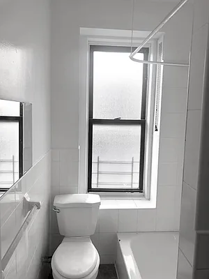 Rented by New York Residence | media 22