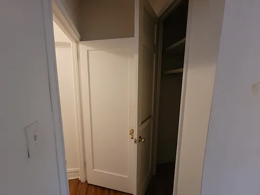 Rented by Lang Realty LLC | media 14