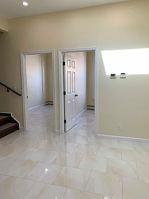 Rented by Sun Realty New York Inc | media 10