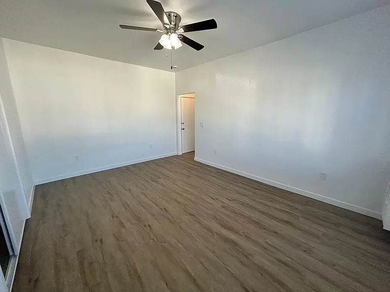 2256 Cambridge St — Photo 3