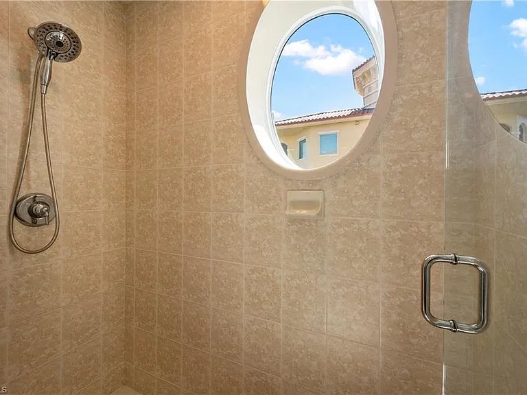 2738 Tiburon Blvd E #B-406 — Photo 18