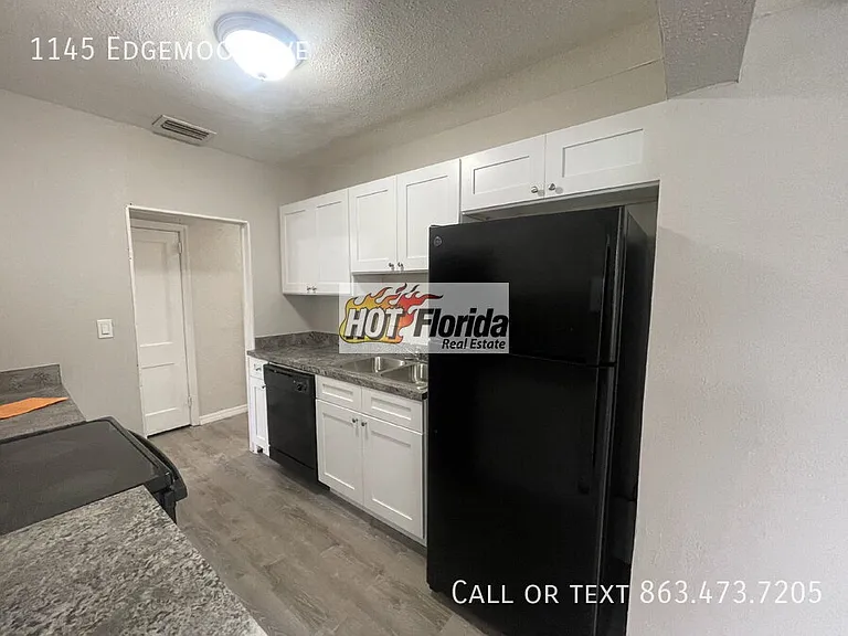 1145 Edgemoor Ave — Photo 7