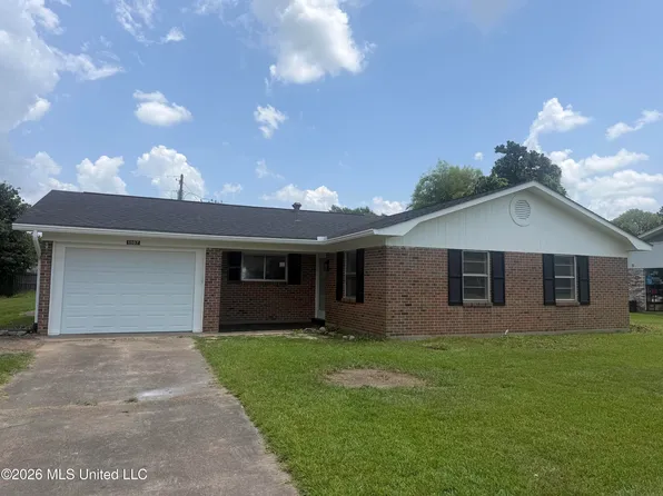 1107 Pear St, Vidalia, LA 71373