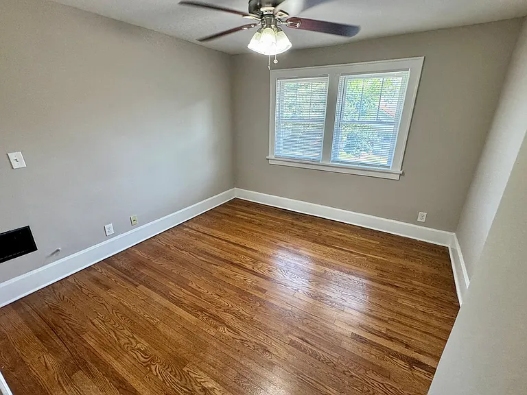 1323 W 3rd Ave — Photo 55