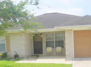 1916 E 23rd St, Mission, TX 78574