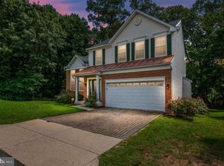 1213 Saltspray Ln, Pasadena, MD 21122