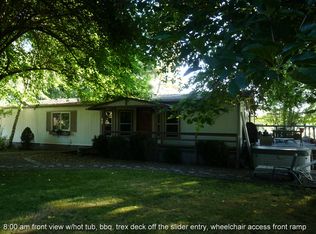 3064 Sunnyvale Dr, Central Point, OR 97502