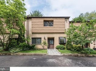 8036 Jenkintown Rd, Cheltenham, PA 19012