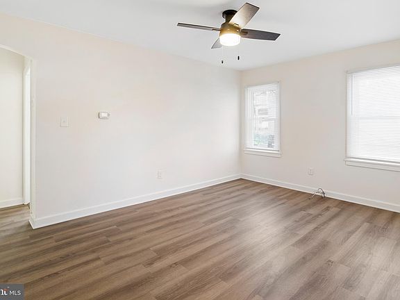 2nd image of 2531 Penbrook Ave