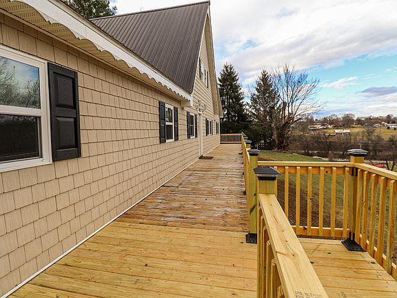 4th image of 5277 Grandview Dr