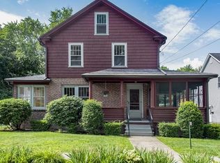 56 Ridgewood Ter, Northampton, MA 01060