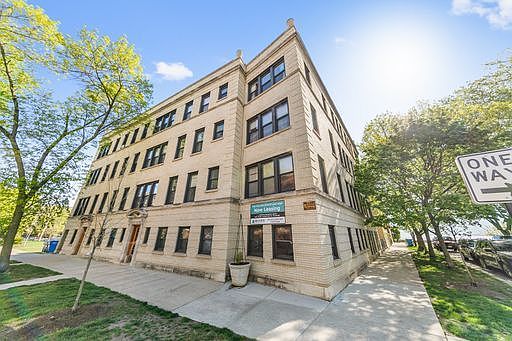 1st image of 1310 W Birchwood Ave #3