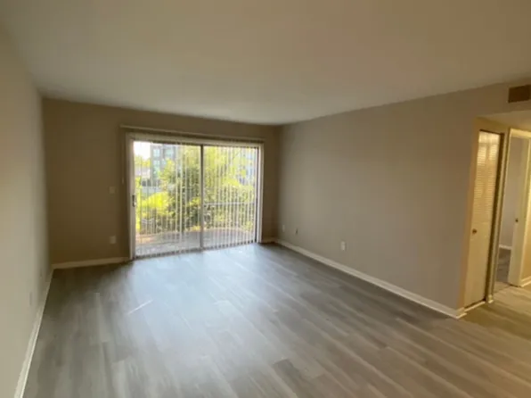 306 Orchard Trace Ln APT 7, Charlotte, NC 28213