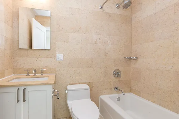 Rented by Stonehenge NYC LLC | media 10