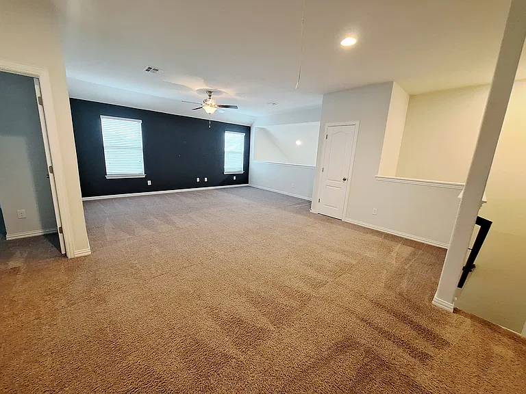 5900 Bucine Cv — Photo 28