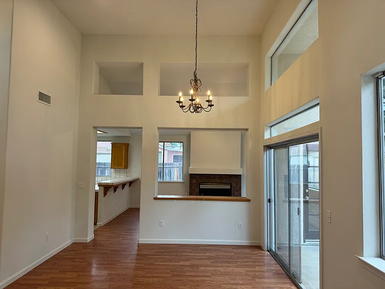 7270 N Gorma Ave — Photo 7