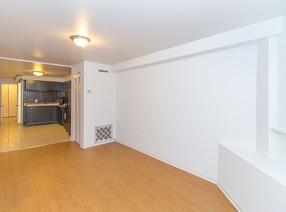 4th image of 2136 N Sheffield Ave #Gdn
