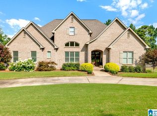 2132 Lakeview Trce, Trussville, AL 35173
