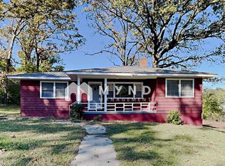 814 48th St W, Fairfield, AL 35064